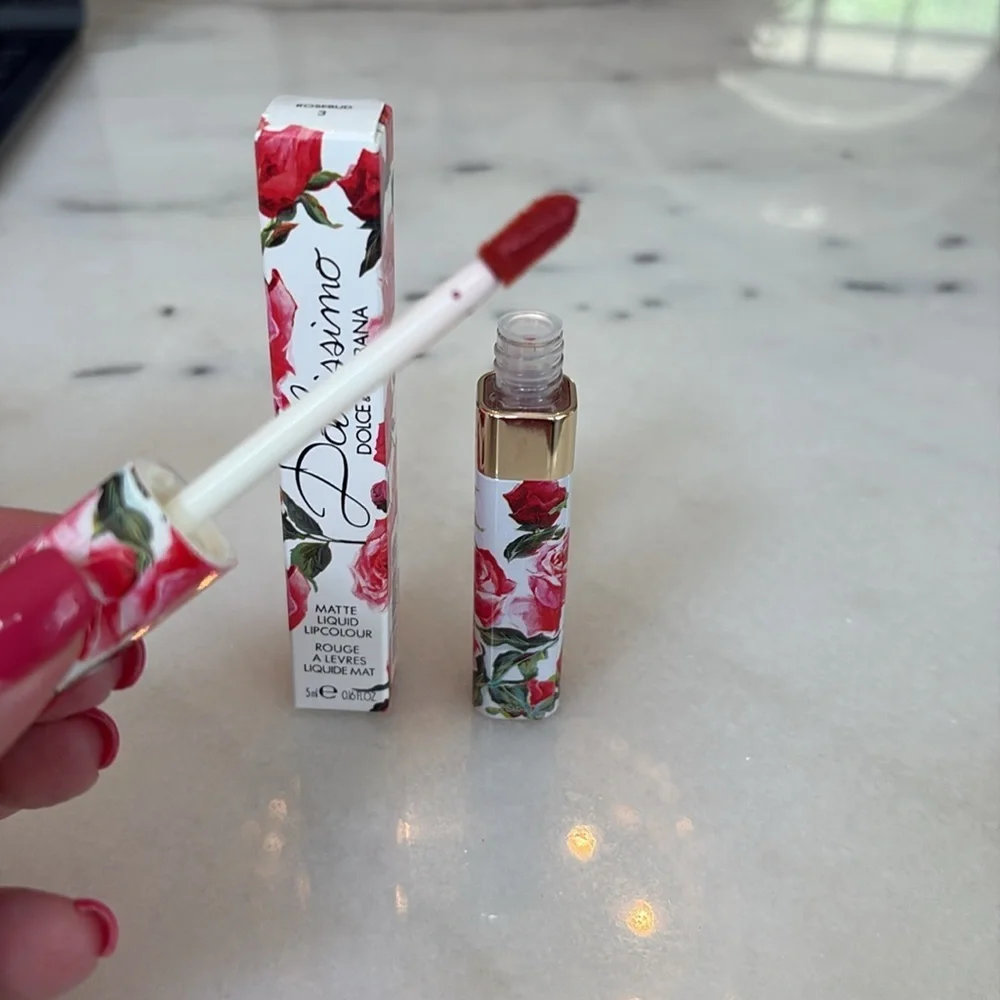 New Dolce & Gabbana  Dolcissimo Lipstick Matte Rosebud 3.5 ml 💄🌹